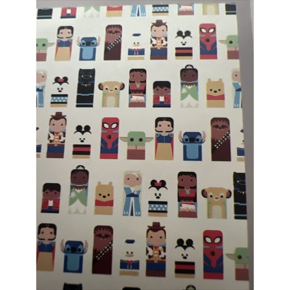Disney100 Celebration Unified Characters Throw Blanket- 50"x60" - New - Picture 7 of 7